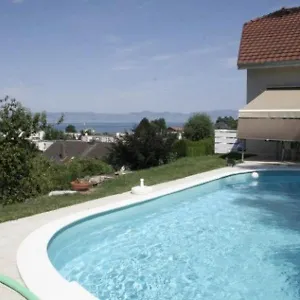 https://entre-alpes-et-leman.hotels-rhonealpes.com