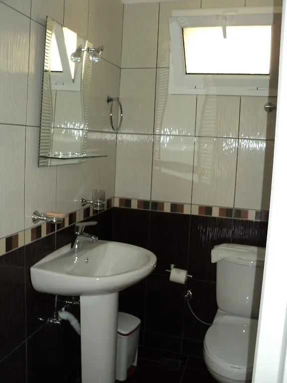 Hotel Vila Kosteli Himare